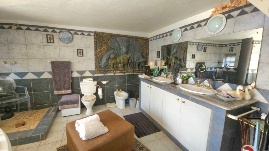 3 Bedroom Property for Sale in Kosmos North West